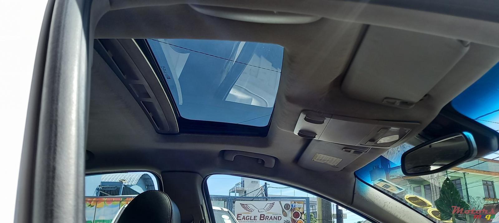 2012' Chevrolet Cruze photo #6