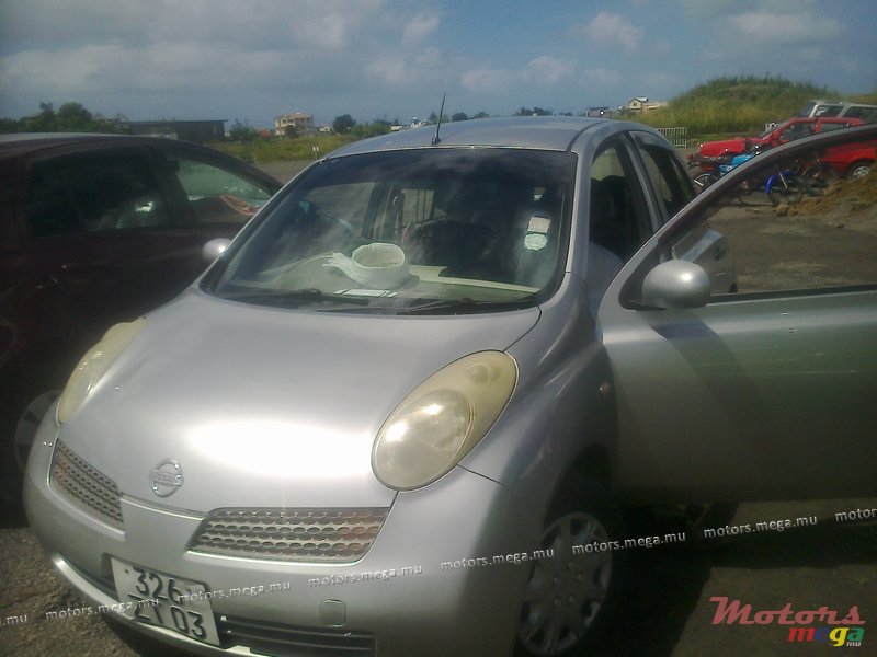 2003' Nissan photo #3