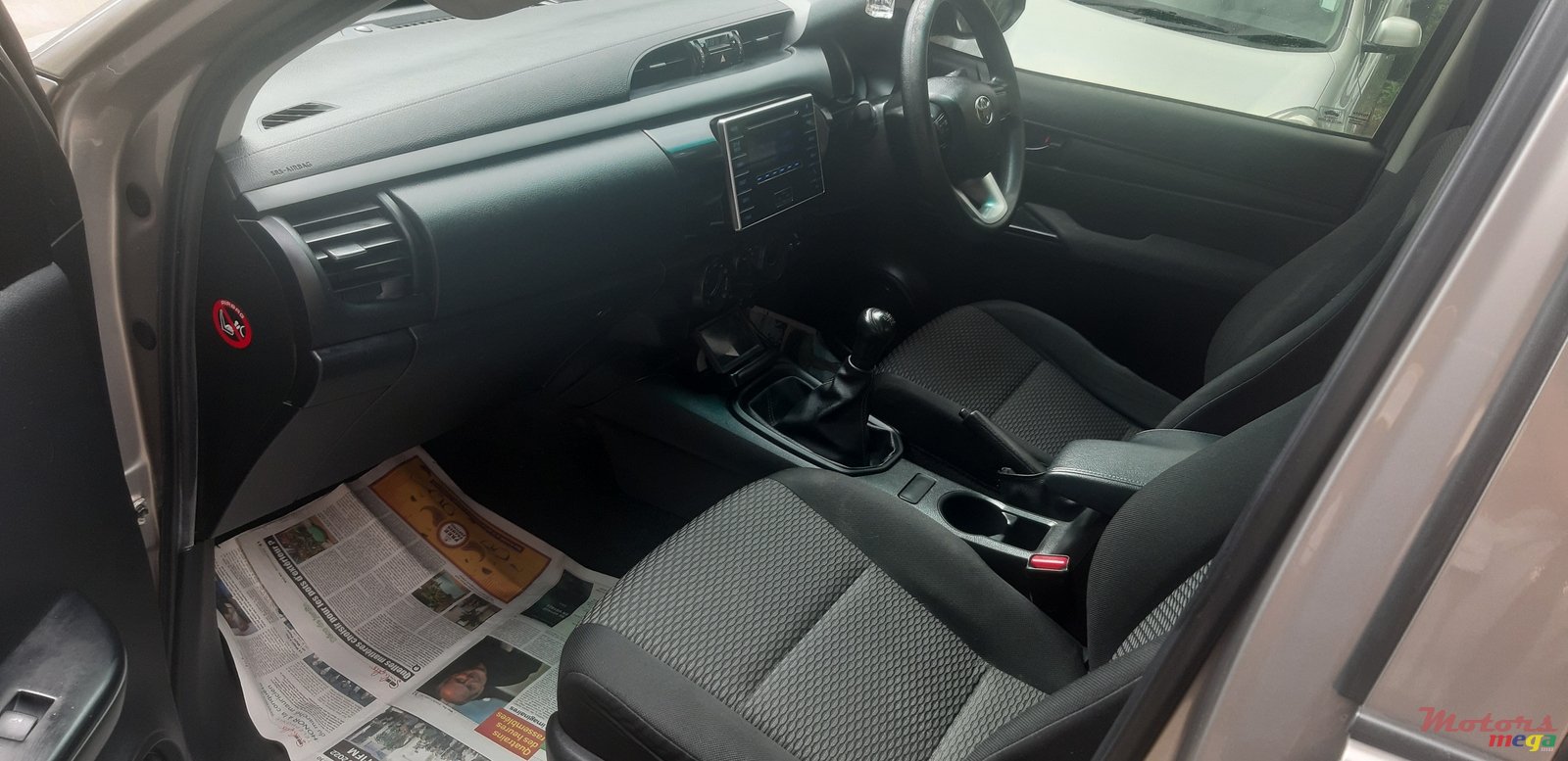 2017' Toyota Hilux Revo kit photo #3