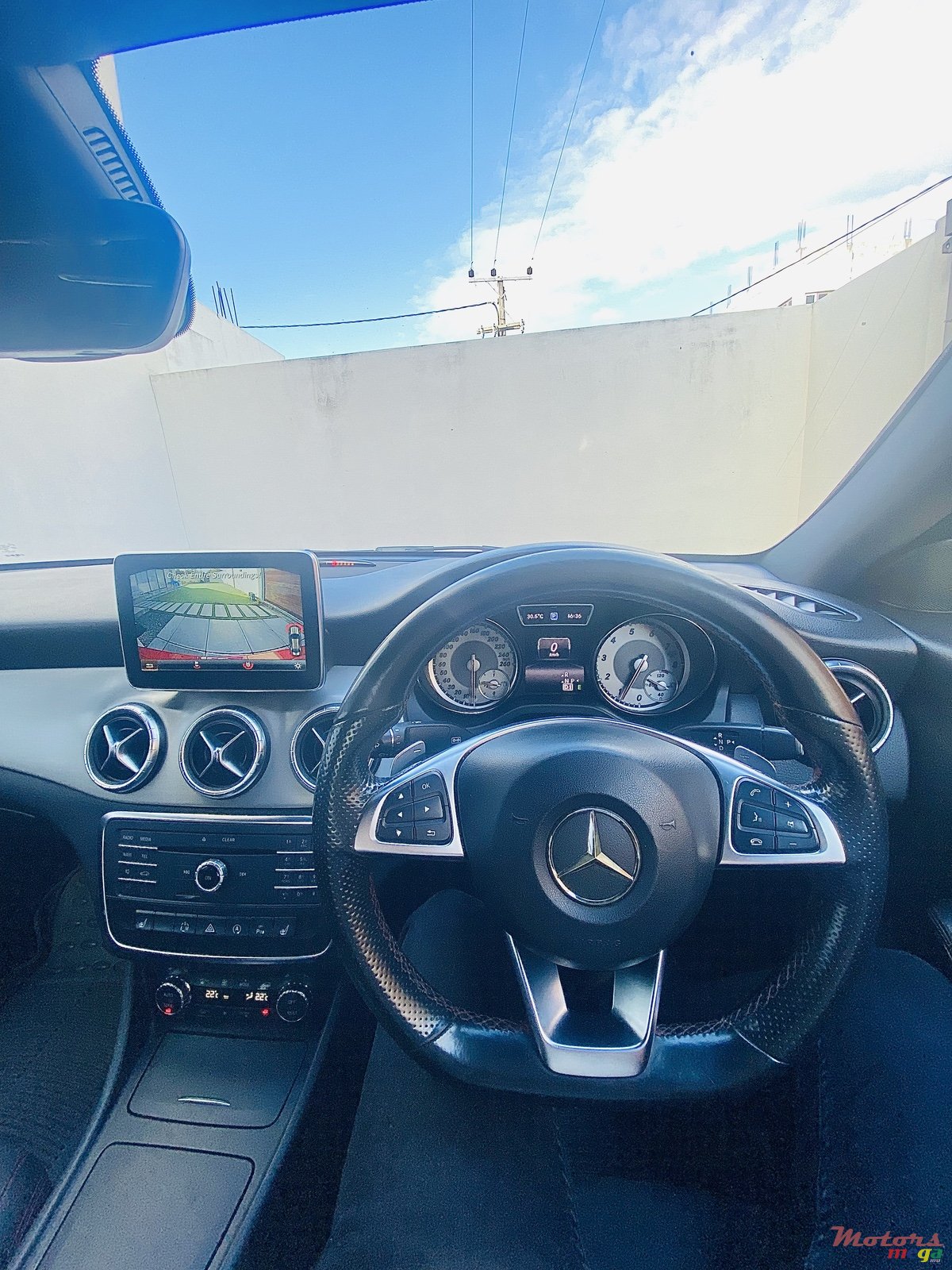 2016' Mercedes-Benz C 180 photo #3