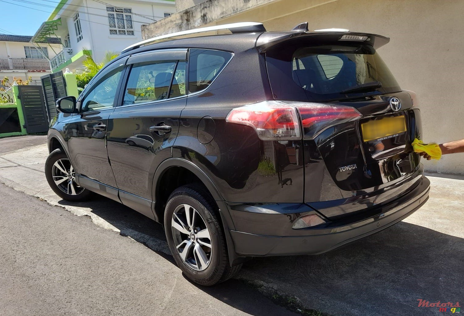 2016' Toyota RAV4 None photo #1