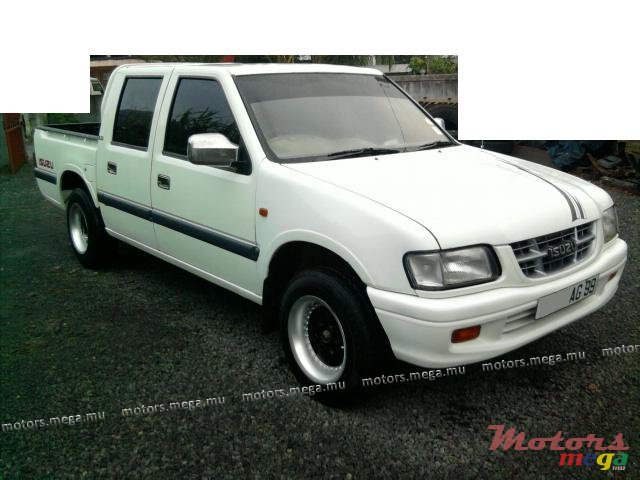 1999' Isuzu 2X4 LS photo #6