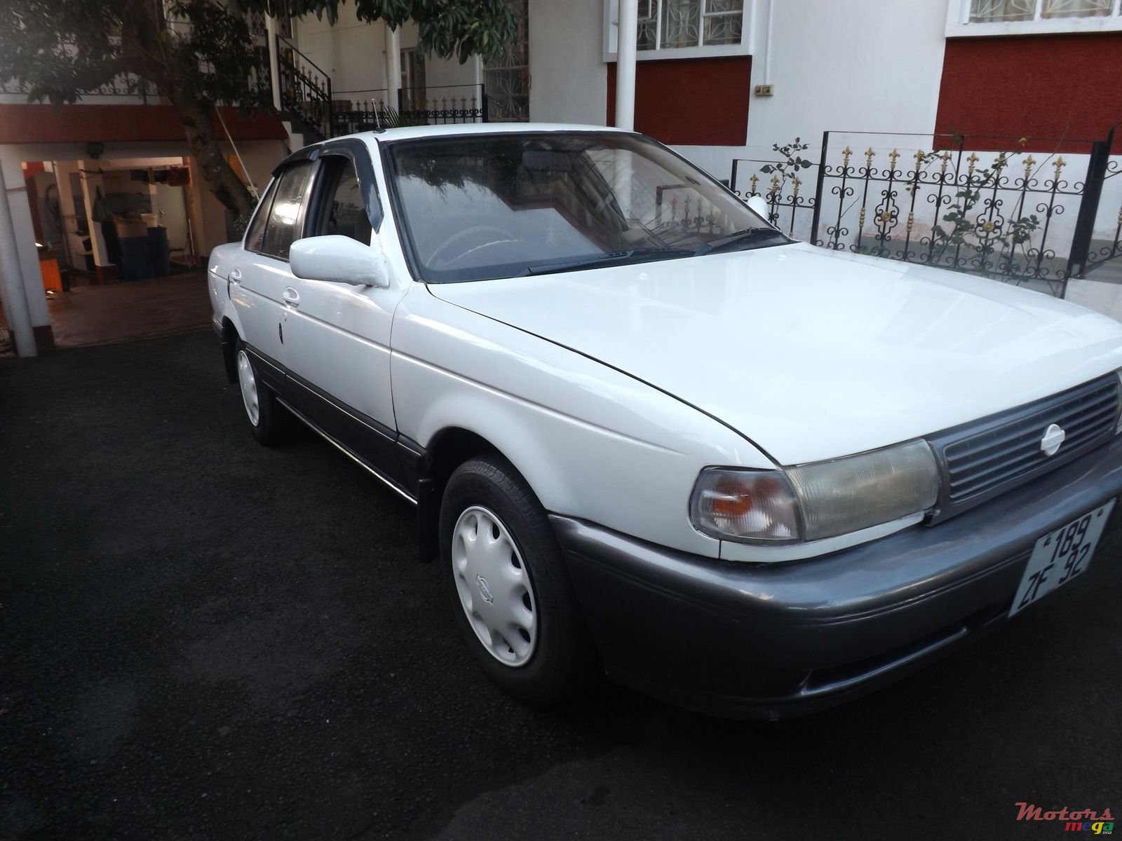 1992' Nissan Sunny B13 photo #2