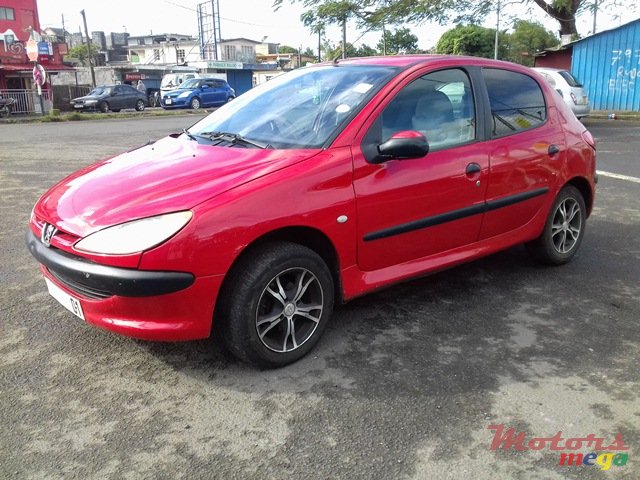 2001' Peugeot 206 photo #1