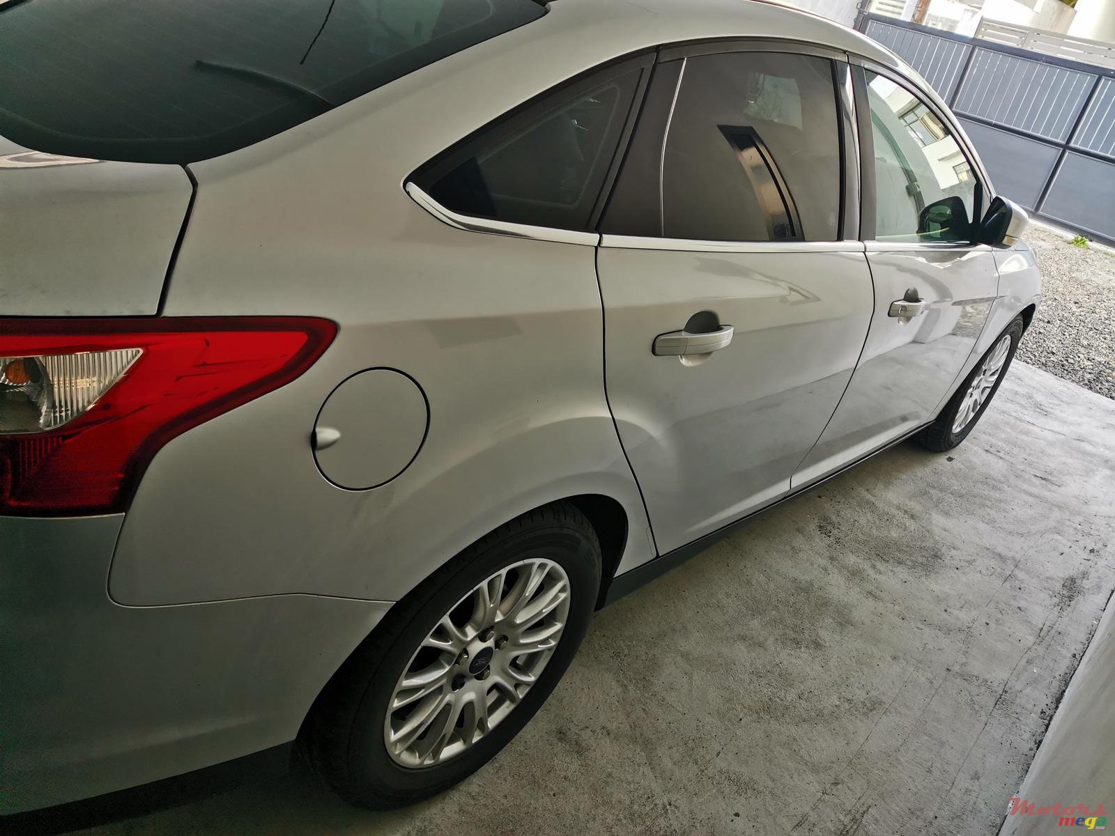 2013' Ford Focus photo #5