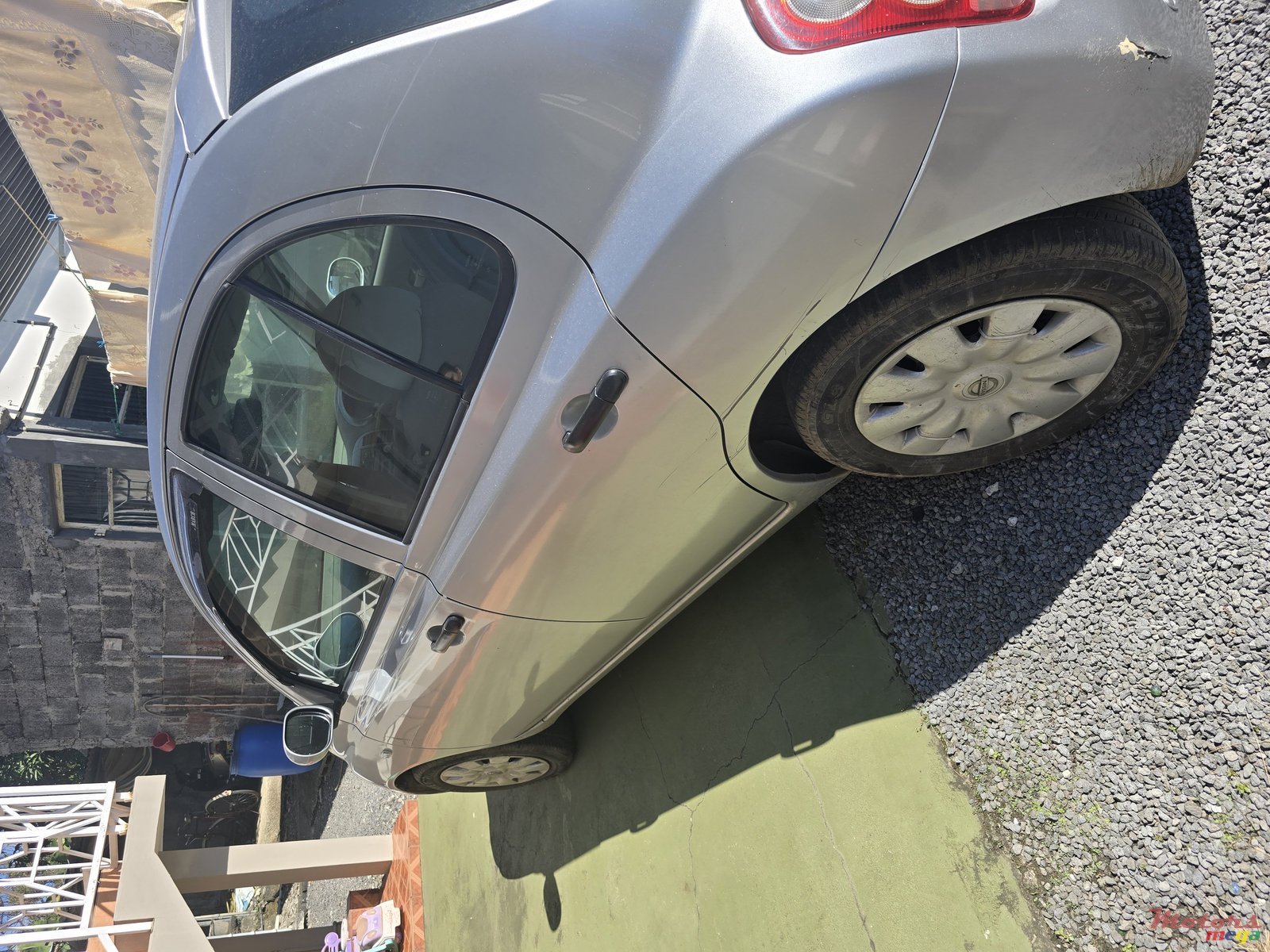 2004' Nissan March photo #3