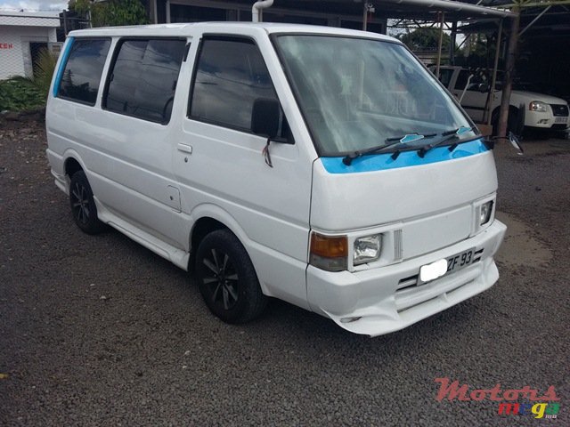 1993' Nissan Vanette pass photo #1
