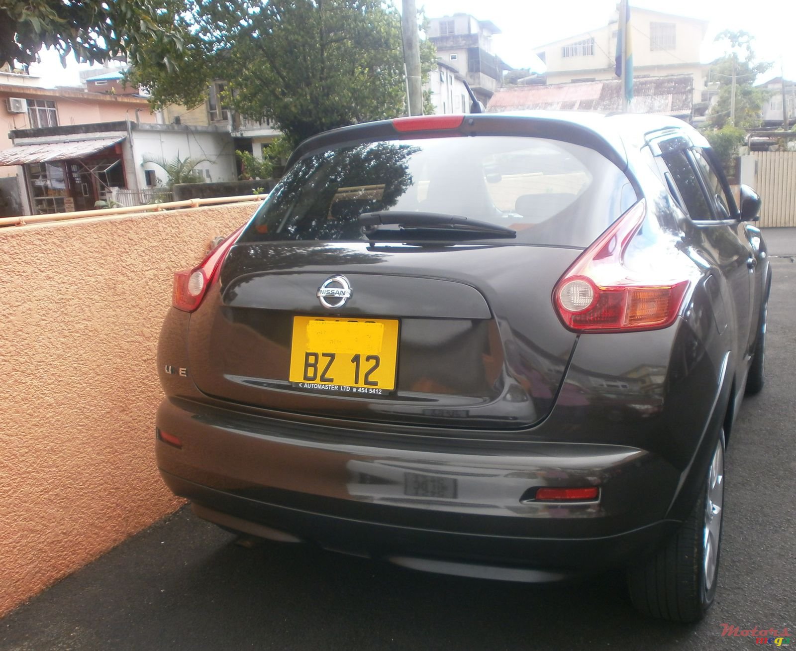 2013' Nissan Juke photo #2