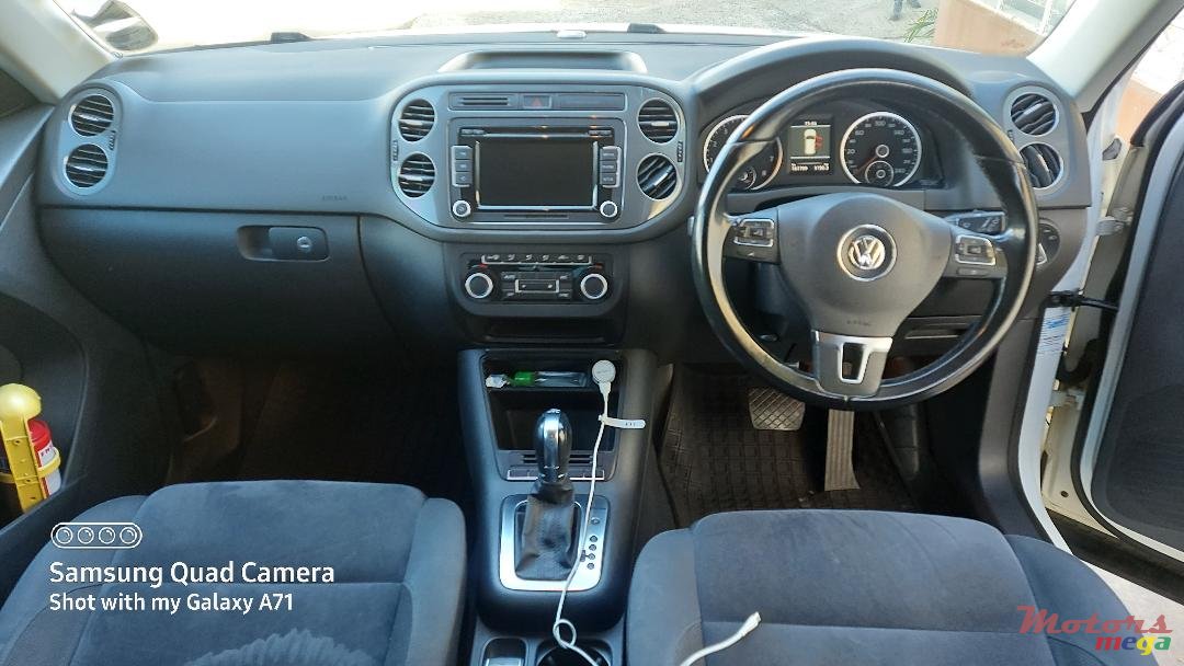 2013' Volkswagen Tiguan photo #5