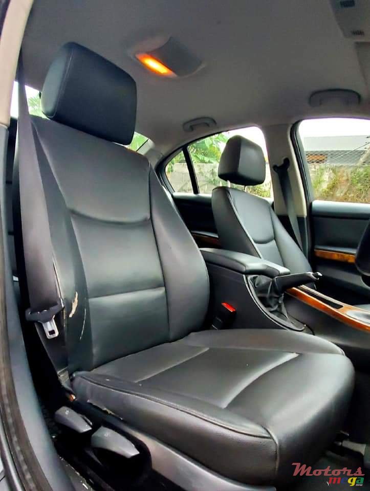 2008' BMW 3 Series Original condition photo #5