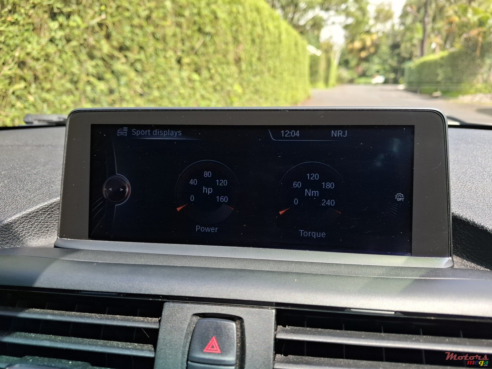 2013' BMW 1 Series M photo #6