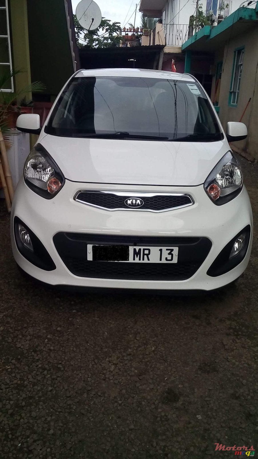 2013' Kia Picanto photo #5