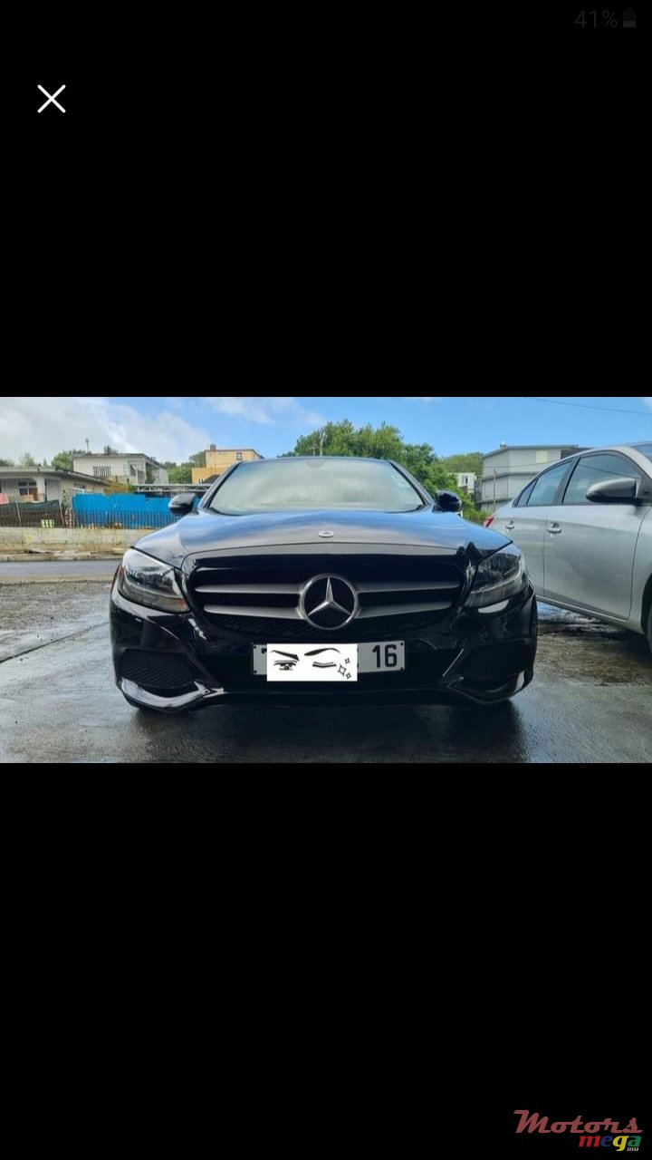 2016' Mercedes-Benz C-Class photo #4