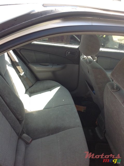 1999' Nissan Sunny B15 photo #3