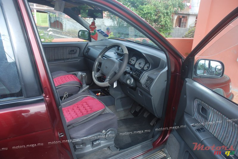 1994' Mitsubishi photo #4