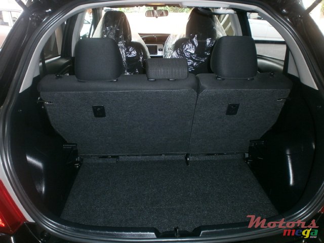 2015' Toyota Vista VITZ photo #7