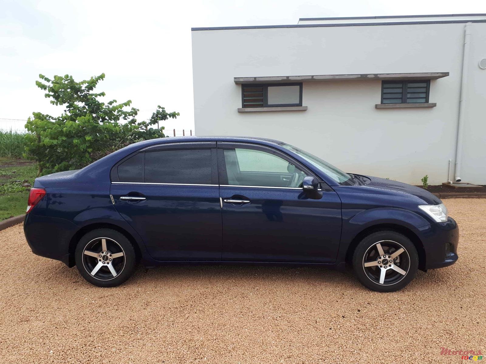 2012' Toyota Axio photo #1