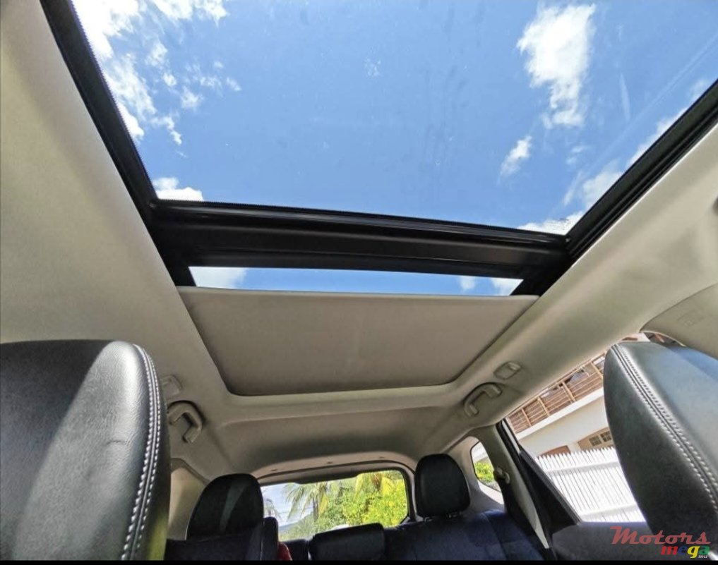 2016' Nissan X-Trail 1998cc automatic full options photo #5