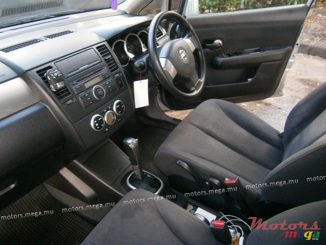 2007' Nissan photo #4