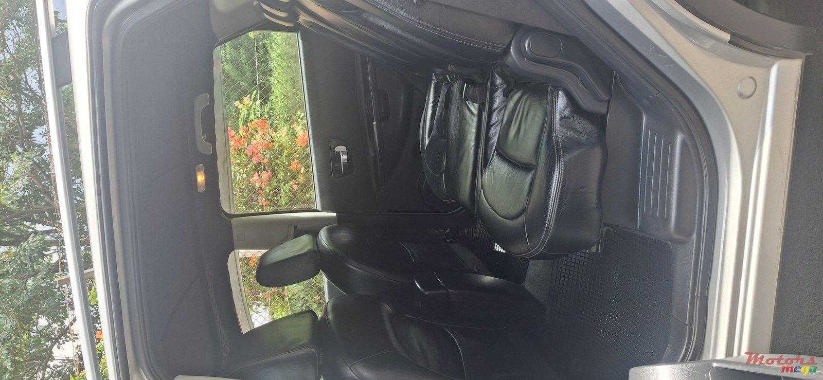 2014' Nissan Qashqai+2 photo #4