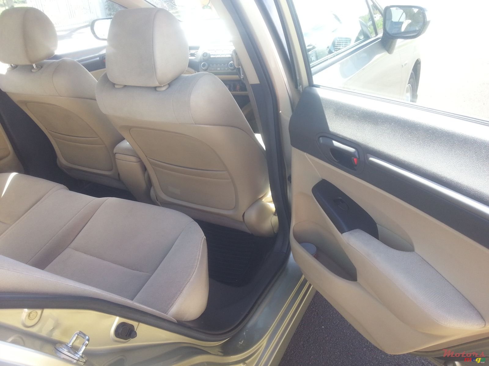 2008' Honda Civic photo #4