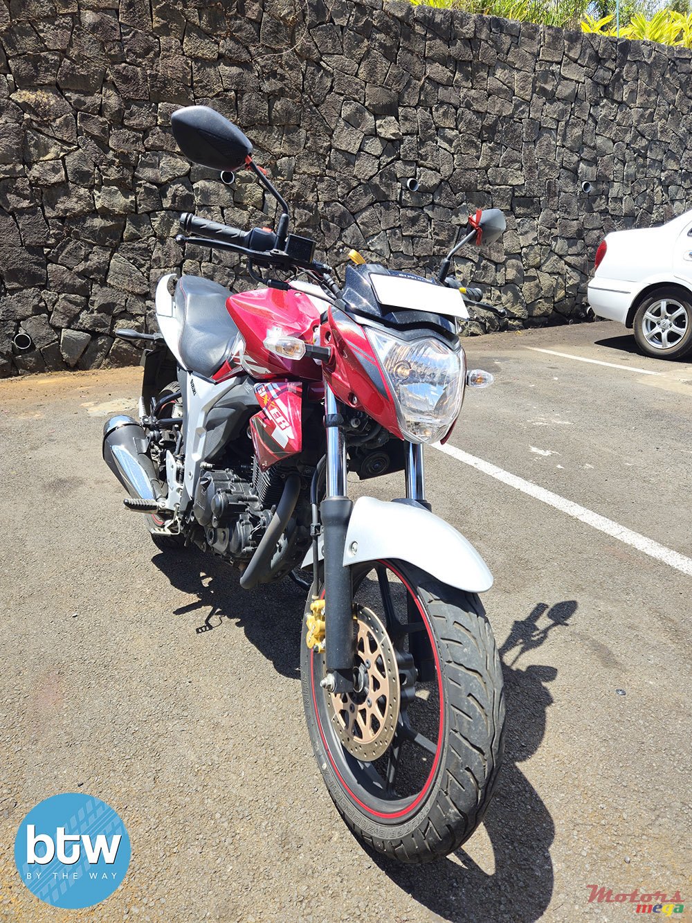 2020' Suzuki GSX150RZA photo #1