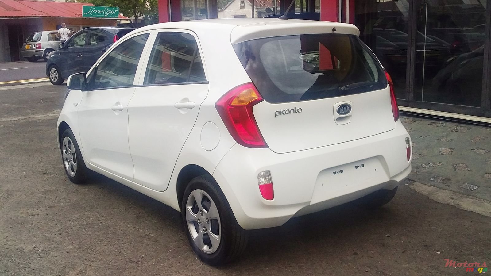 2014' Kia Picanto photo #5