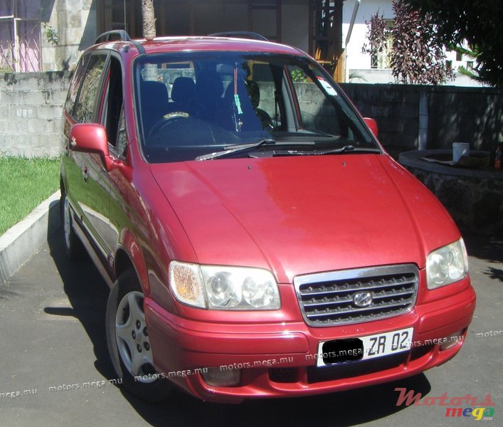 2002' Hyundai photo #1