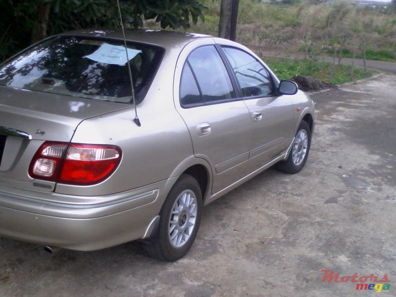 2003' Nissan Sunny N16 Luxury Edition photo #3