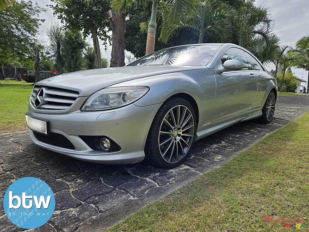 2010' Mercedes-Benz CL 500 photo #2