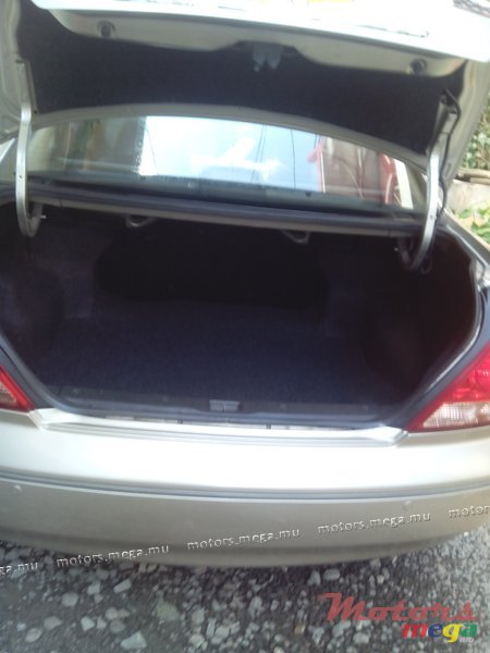 2004' Nissan n17 photo #4