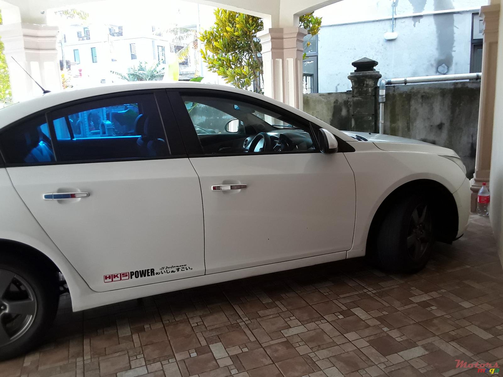 2013' Chevrolet Cruze photo #1