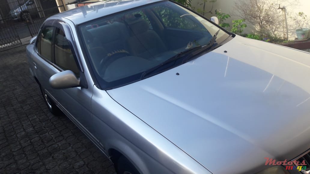 1998' Nissan Sunny photo #3