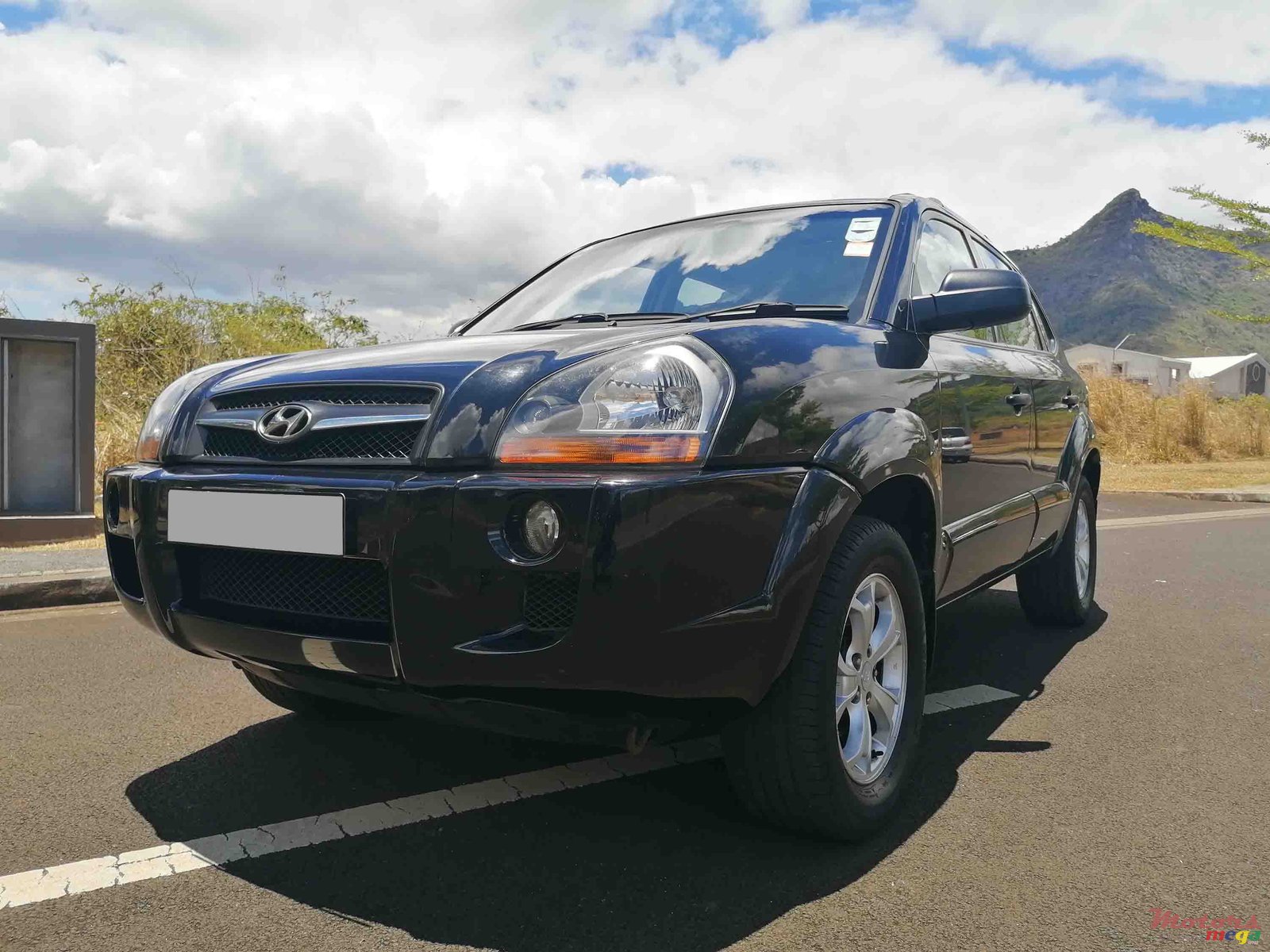 2008' Hyundai Tucson photo #2