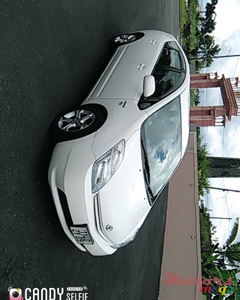 2009' Toyota Prius photo #3