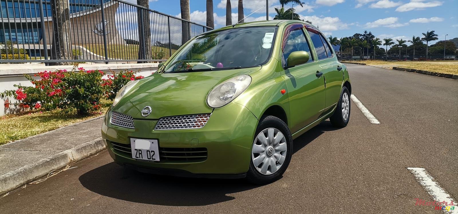 2002' Nissan March photo #1