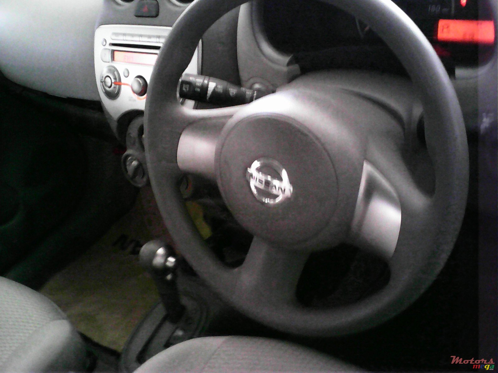 2013' Nissan March photo #5