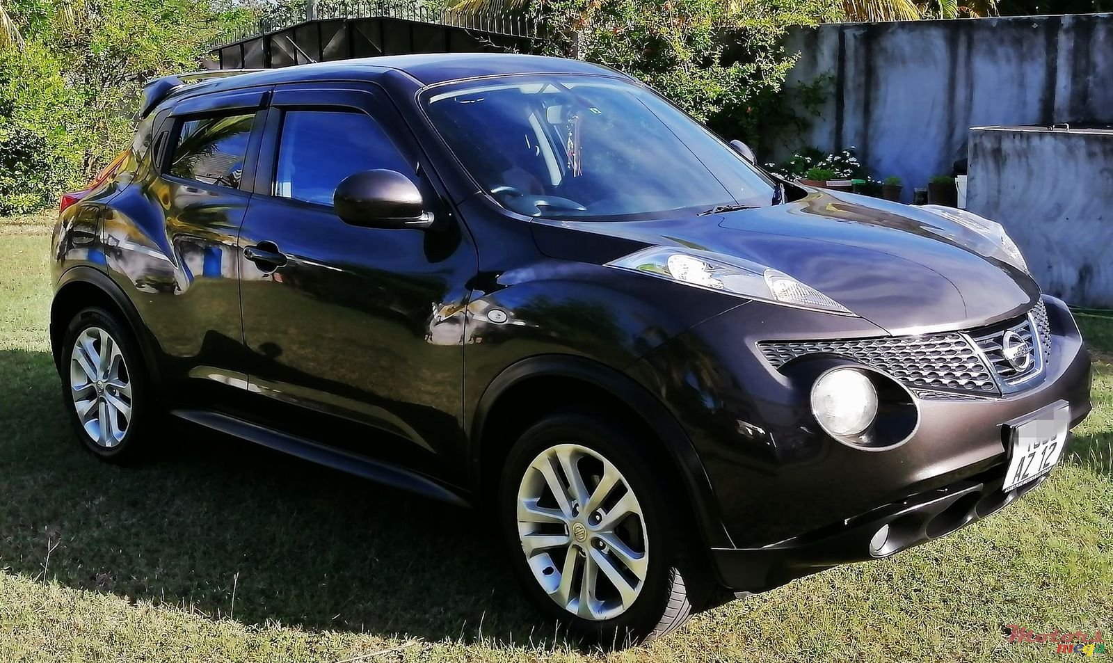 2012' Nissan Juke call 59359247 photo #1