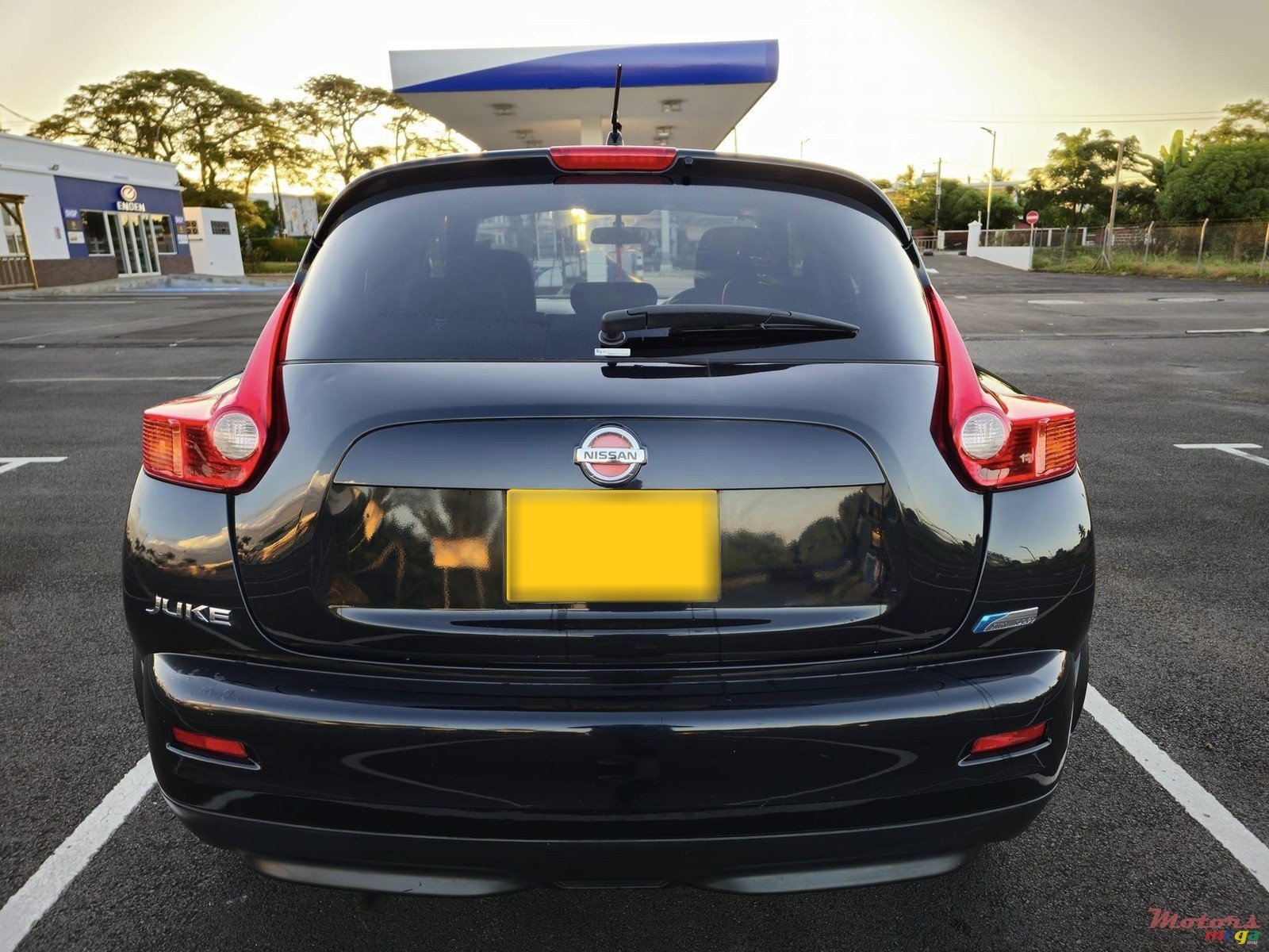 2012' Nissan Juke photo #3