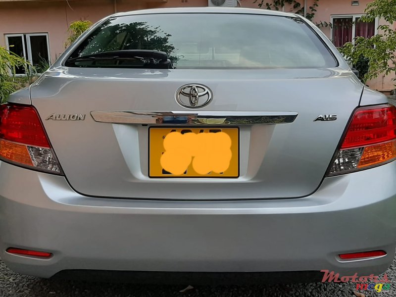 2007' Toyota Allion photo #5