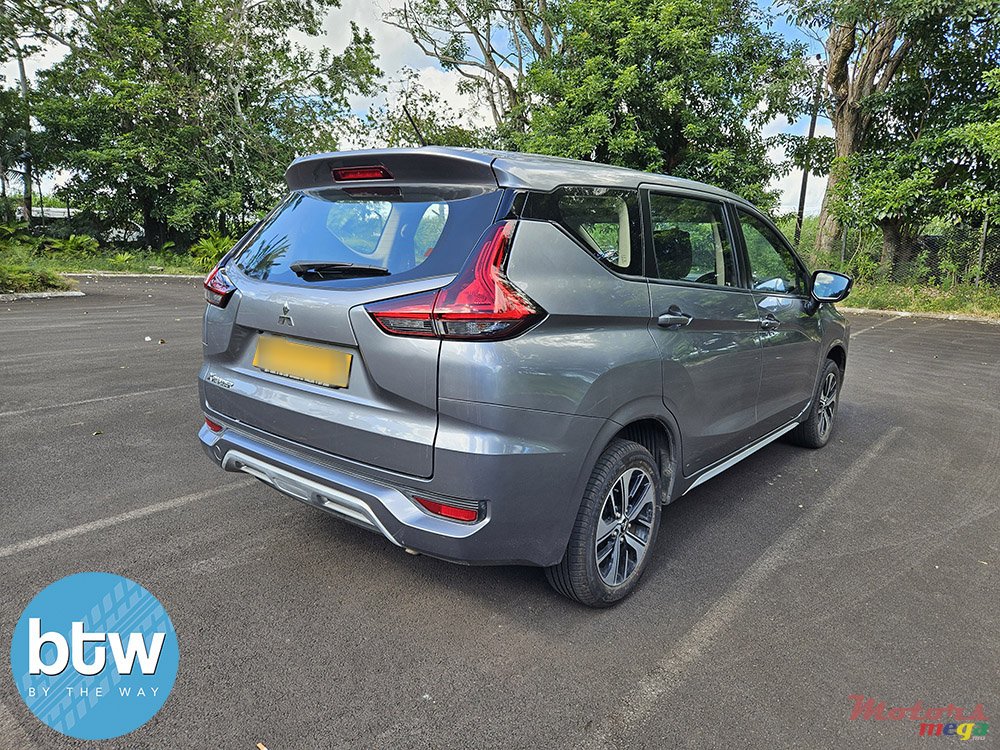 2020' Mitsubishi Xpander photo #4