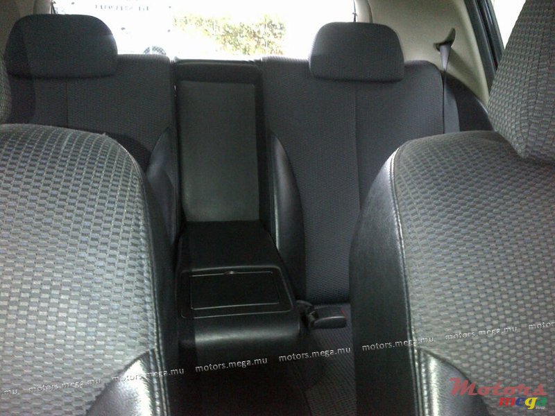 2005' Nissan Tiida 1600cc  photo #7