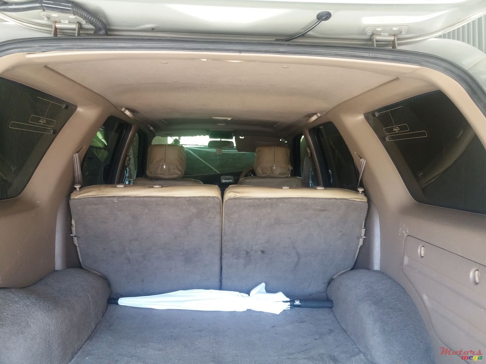 2002' Toyota Hilux photo #4