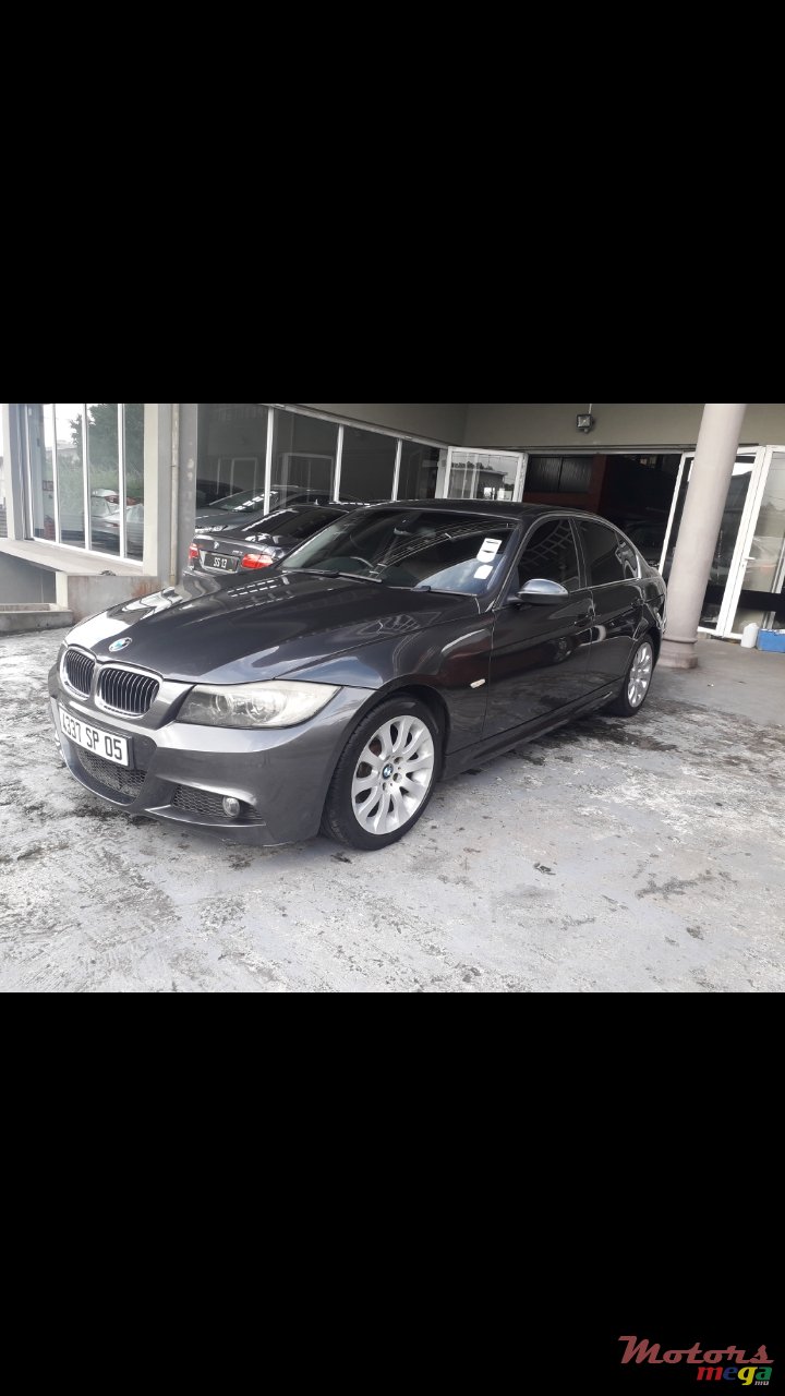 2005' BMW 3 Series photo #2