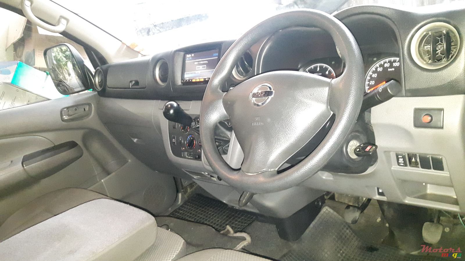 2013' Nissan Urvan E26 photo #5