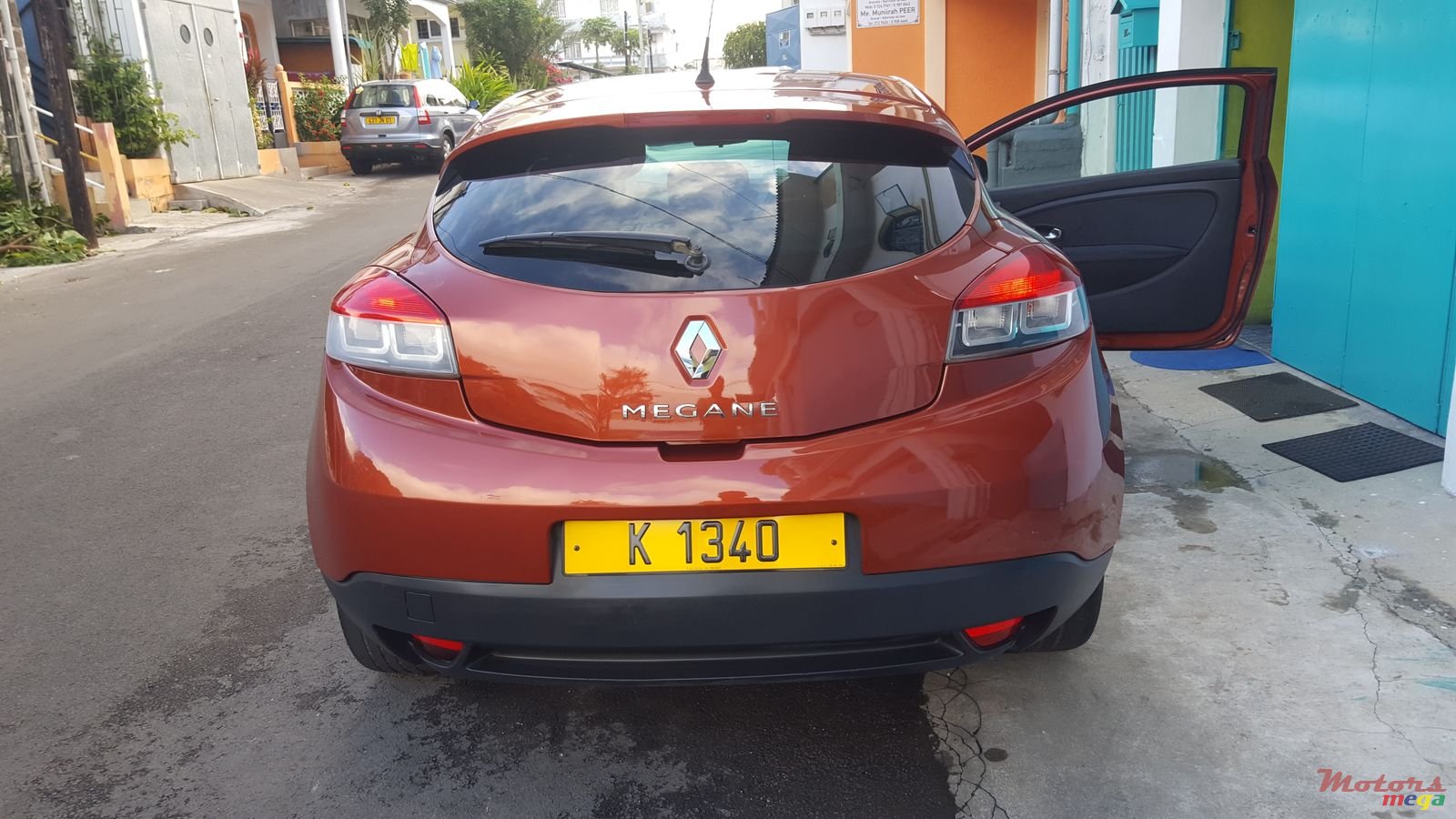 2010' Renault Megane photo #3