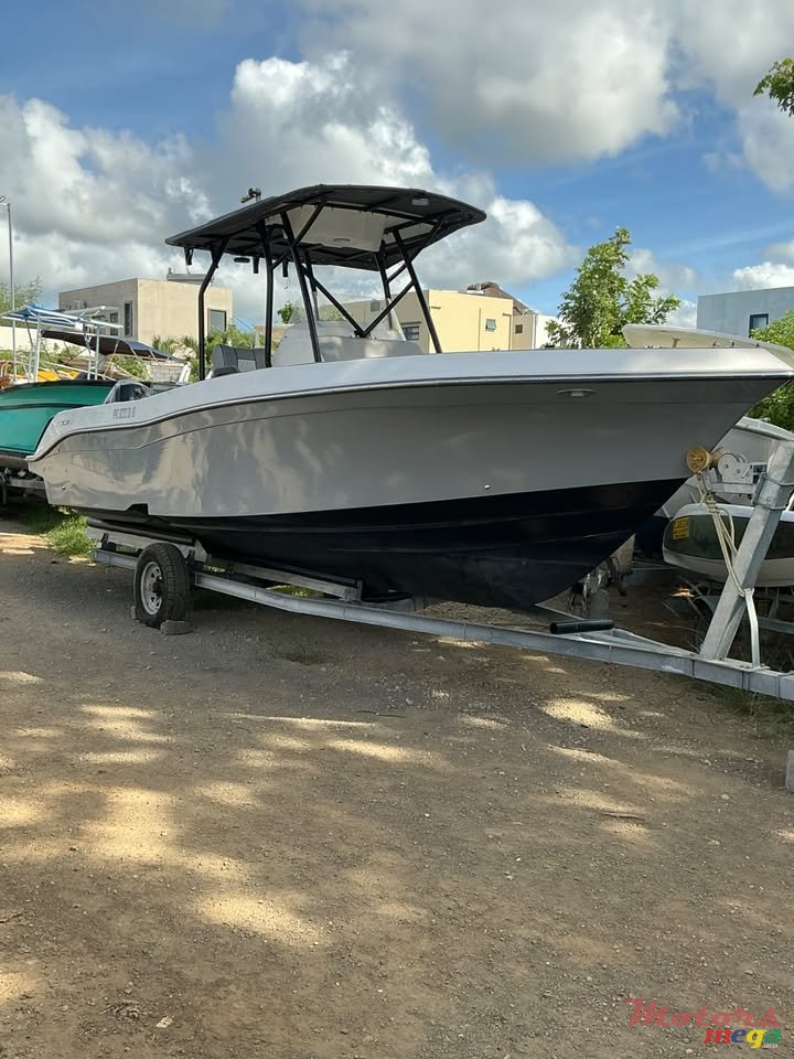 2023' Legend photo #1