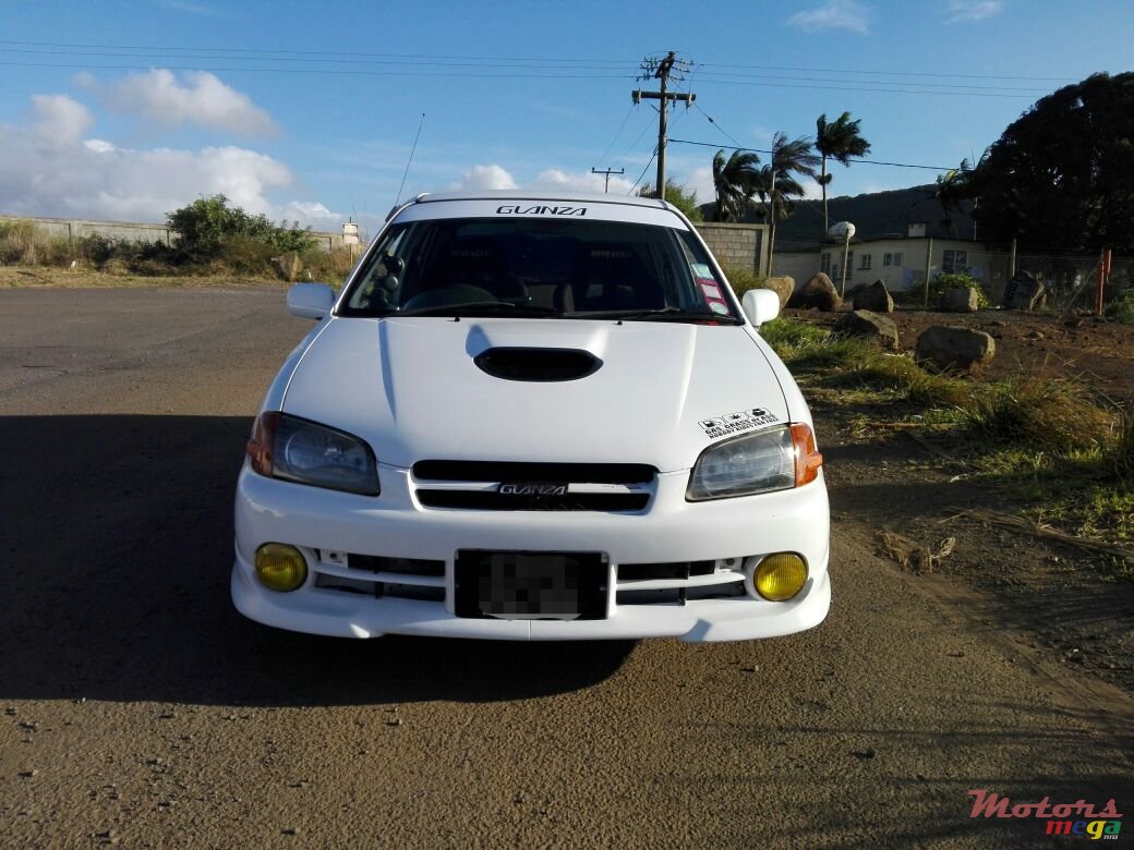 1998' Toyota Starlet photo #2