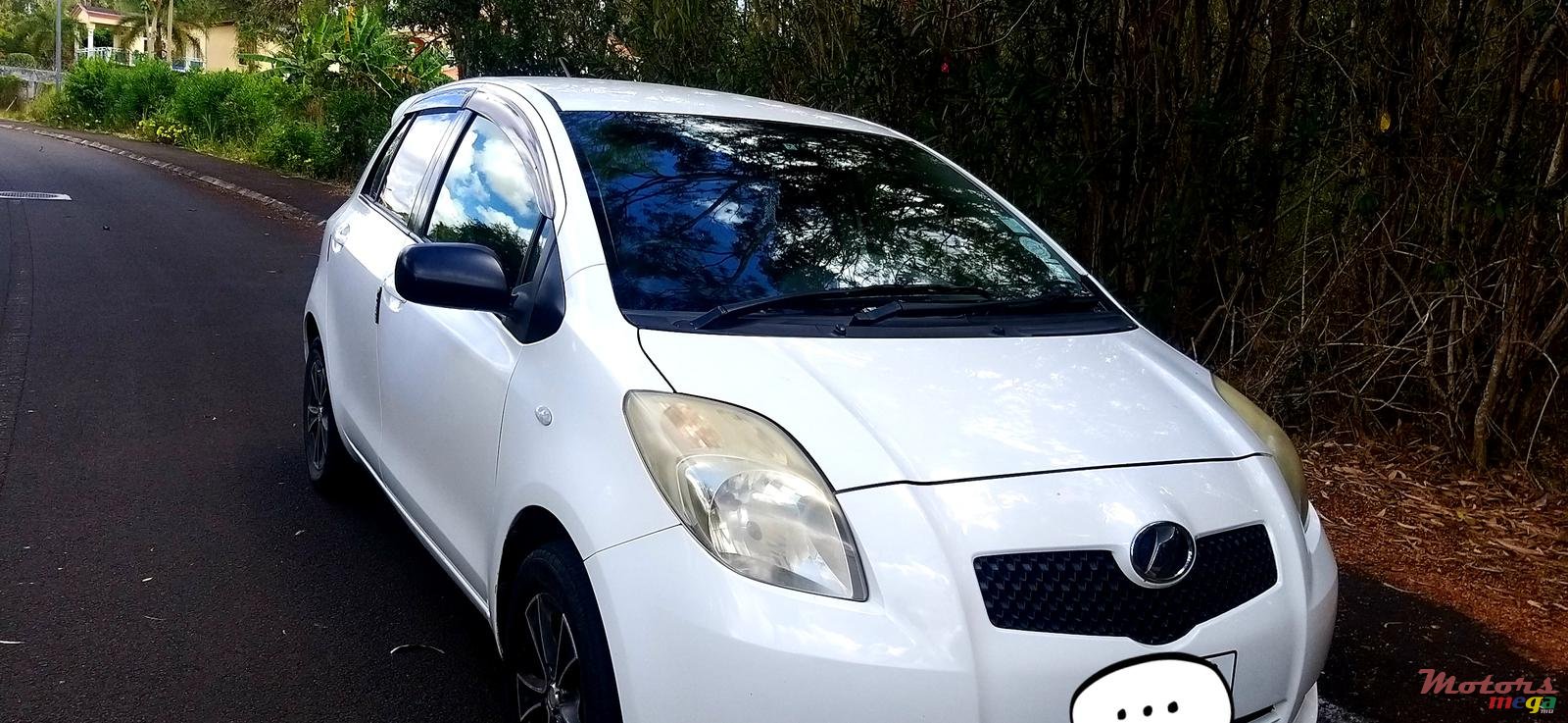 2007' Toyota Vitz any photo #3