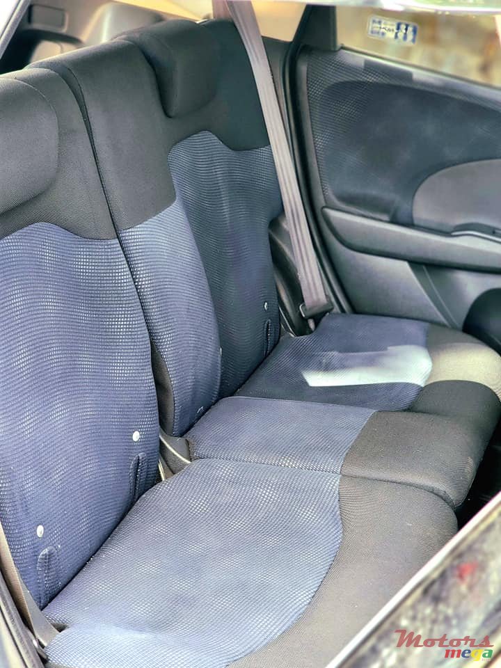 2012' Honda Fit photo #5